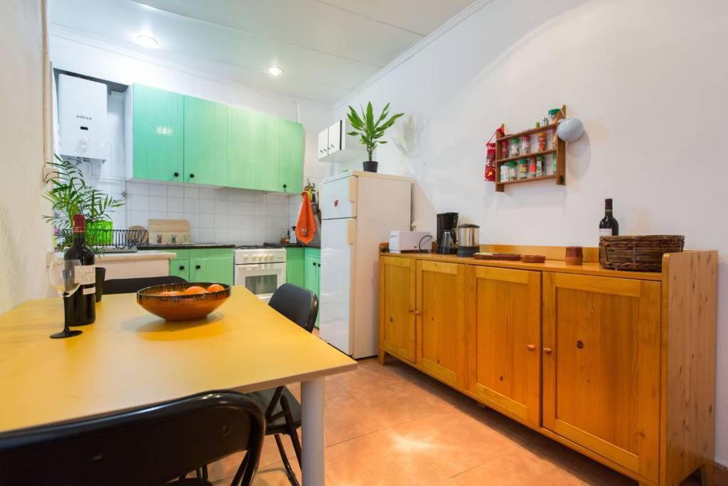 Habitacion En Piso Compartido 巴塞罗那 外观 照片